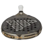 Raquette padel Adidas Cross It Light 3.4 Pro EDT 2025 cadre aérodynamique pour un jeu polyvalent dans un coffret collector vue tête