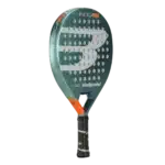 Raquette padel Bullpadel Indiga Control 2025 modèle léger et précis offrant un excellent contrôle et une maniabilité optimale vue coté